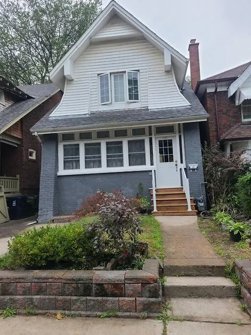 Apartamento 3 Bedroom House In Toronto Downtown Canadá